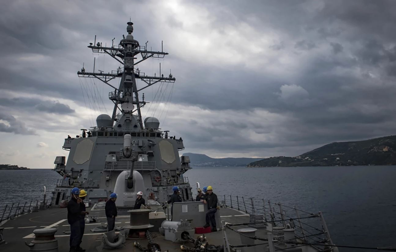 Υεμένη: Οι Χούθι ανέλαβαν την ευθύνη των επιθέσεων στην Ερυθρά Θάλασσα – Τι λέει το Πεντάγωνο