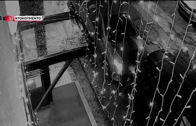 Πυροβολισμοί στο Γκάζι: Ο «πιστολέρο» ψάχνει τρόπους να διαφύγει σε Τουρκία ή Μάλτα – Νέο βίντεο ντοκουμέντο