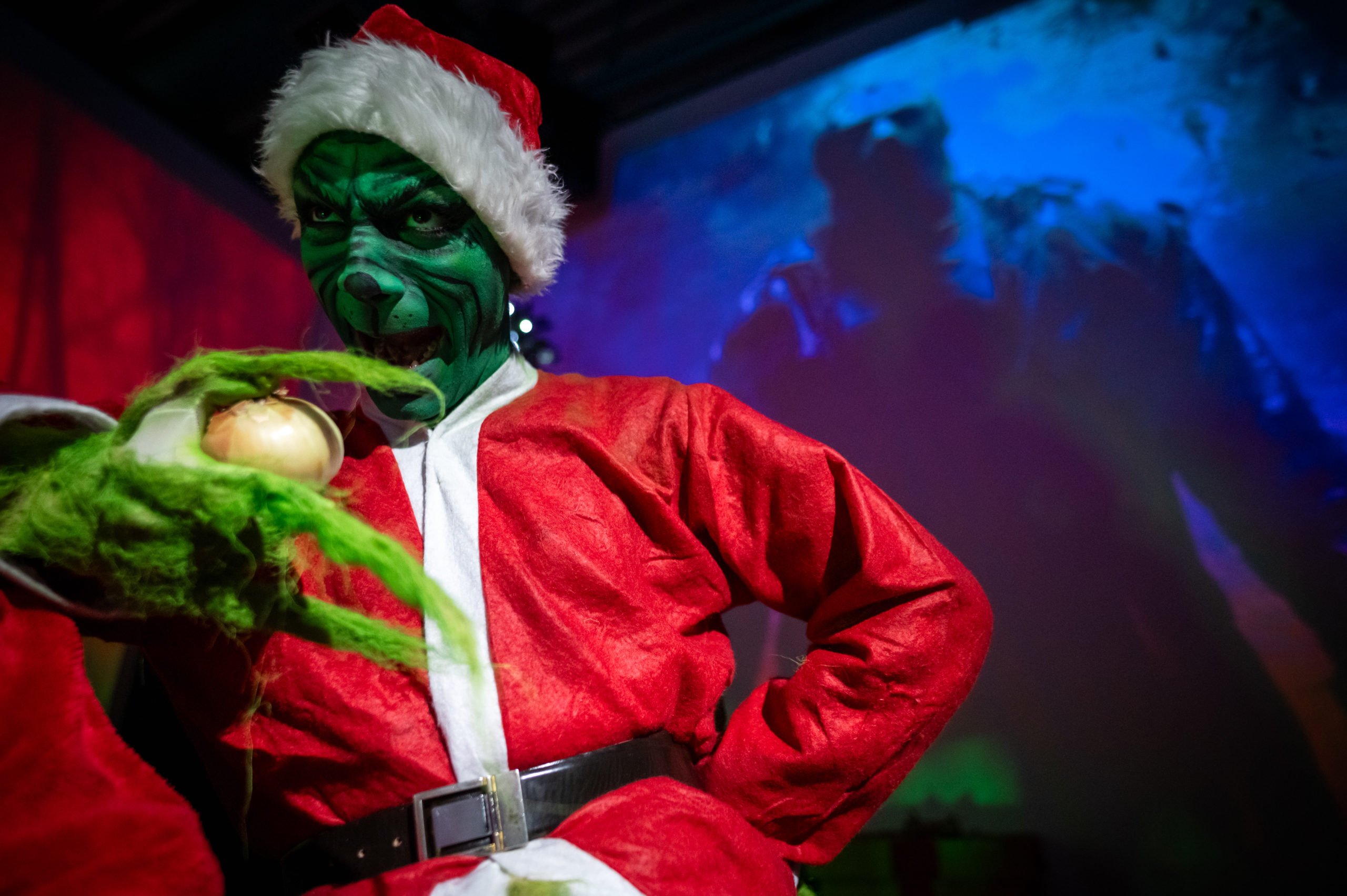 Horror Things: Σαρώνει το φεστιβάλ τρόμου της Ελλάδας – Πήρε παράταση και φέρνει δυο Χριστουγεννιάτικες εφιαλτικές παραστάσεις