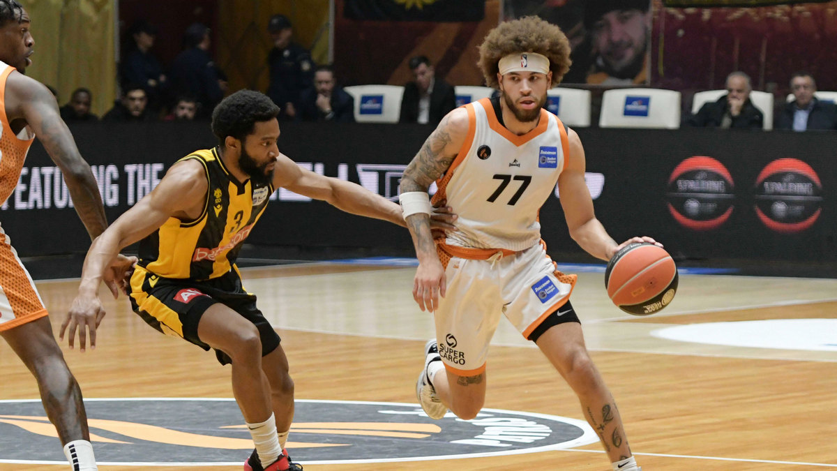 Προμηθέας – ΑΕΚ 100-95: Με «βομβαρδισμό» του Χέιλ οι Πατρινοί υπέταξαν τους «κιτρινόμαυρους» – ΒΙΝΤΕΟ