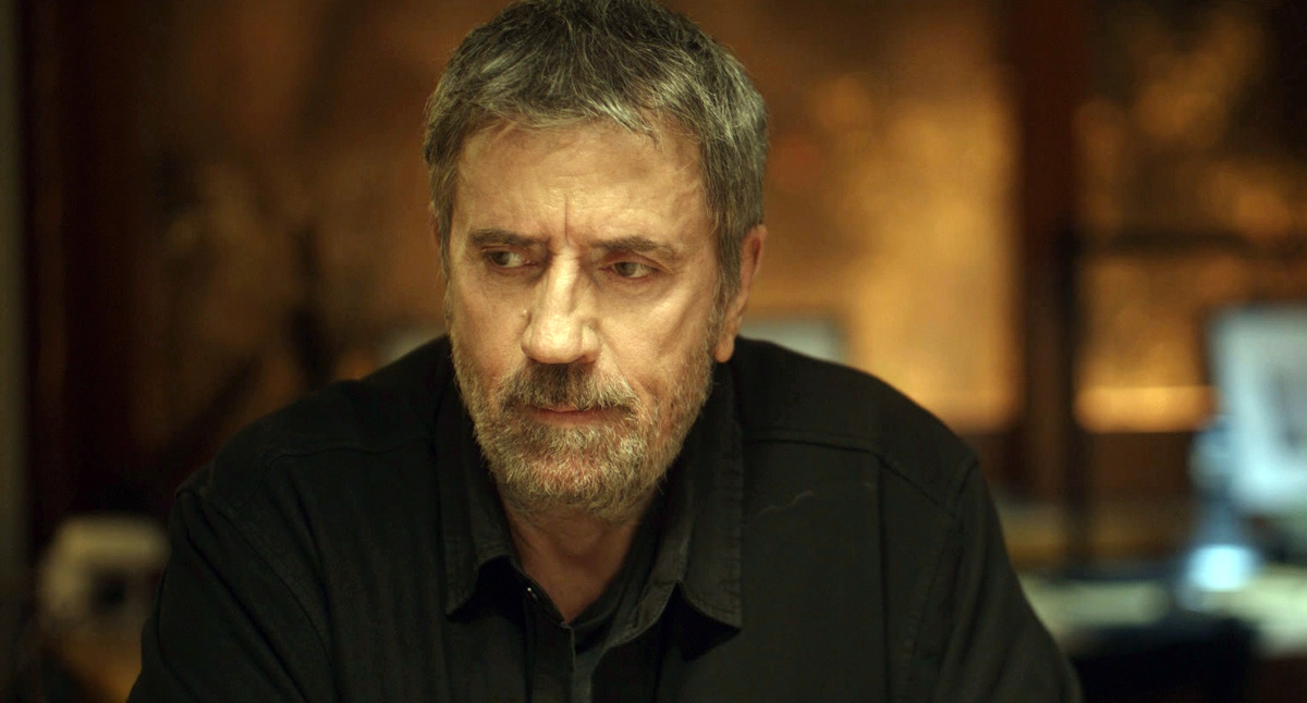 Κάνε ότι κοιμάσαι: Ο Νικόλας αντιμετωπίζει την απόρριψη της κόρης του