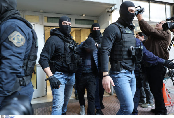 Επεισόδια στου Ρέντη- Τι είπε ο 18χρονος