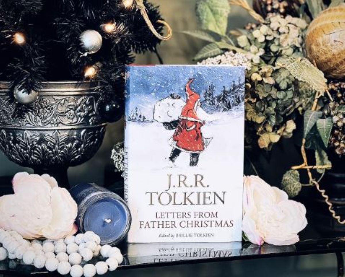 Ο «Άρχοντας των Δαχτυλιδιών» έστελνε ως Άι Βασίλης γράμματα στα τέσσερα παιδιά του