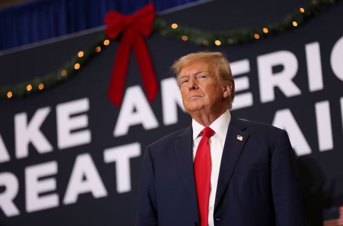 Τραμπ: Παραμένει στα ψηφοδέλτια για τις προκριματικές εκλογές στο Μίσιγκαν