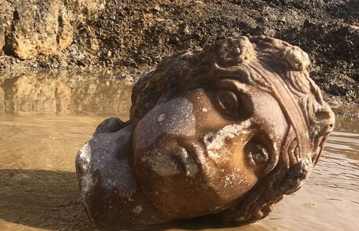 αγάλματα αρχαίων ελληνικών θεοτήτων