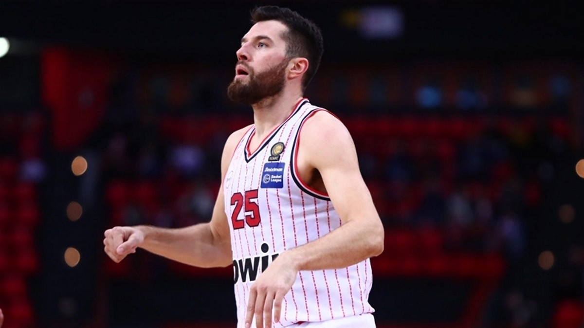 Ολυμπιακός: Ο Άλεκ Πίτερς έγινε μπαμπάς την ώρα του αγώνα με την Βαλένθια