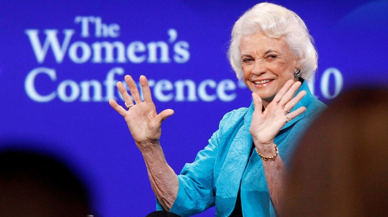 Σάντρα Ντέι Ο’ Κόνορ: Πέθανε η πρώτη γυναίκα δικαστής του Ανωτάτου Δικαστηρίου	των ΗΠΑ