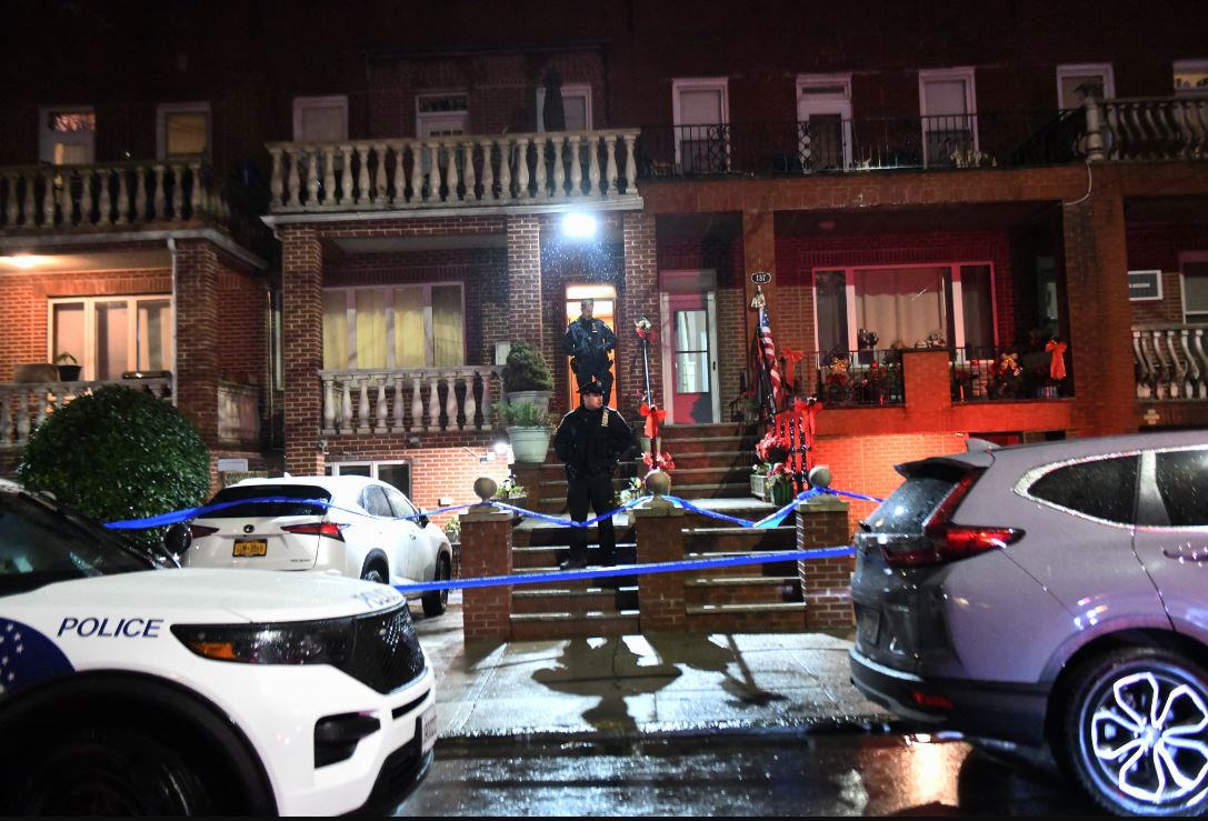 Άγρια δολοφονία: Κατηγορείται ότι σκότωσε την μητέρα του επειδή νόμιζε ότι τον δηλητηρίαζε