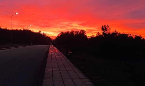 Βόρειο Σέλας: Εμφανίστηκε για δεύτερη φορά στην Βόρεια Ελλάδα – Εντυπωσιακές εικόνες από Δράμα και Σέρρες