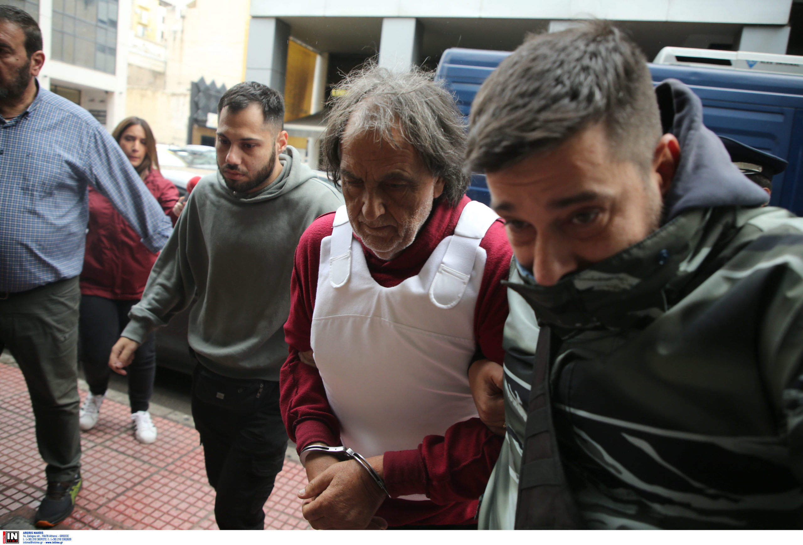 Σαλαμίνα: Είχε καταδικαστεί για ενδοοικογενειακή βία το 2019 ο δράστης της γυναικοκτονίας