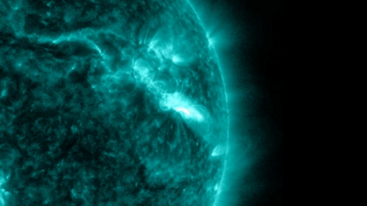 Ηλιακή έκλαμψη προκάλεσε πρόβλημα στις τηλεπικοινωνίες της Γης