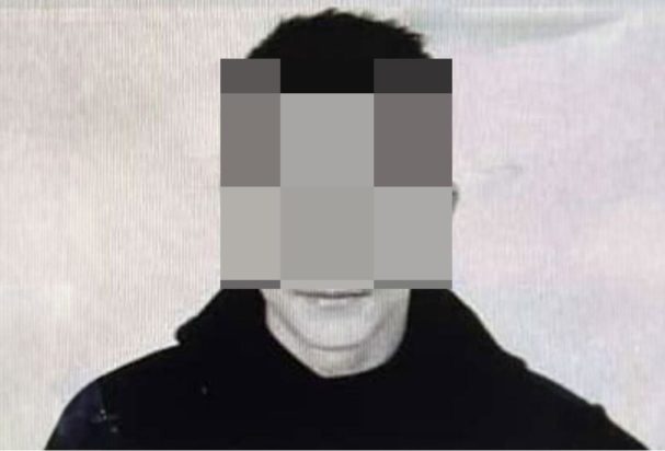 Ο 18χρονος συλληφθείς για την επίθεση στον αστυνομικό στου Ρέντη