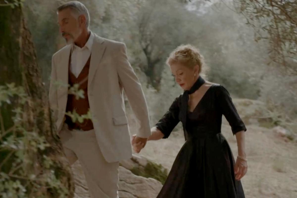 Έρωτας Φυγάς: Οι συντελεστές της σειράς σχολιάζουν το πρόωρο τέλος της – «150 άνθρωποι θα μείνουμε χωρίς δουλειά»