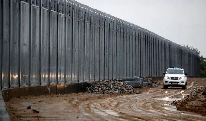 Έβρος: Οι Τούρκοι «σήκωσαν» ελικόπτερο για έλεγχο σε παράτυπους μετανάστες