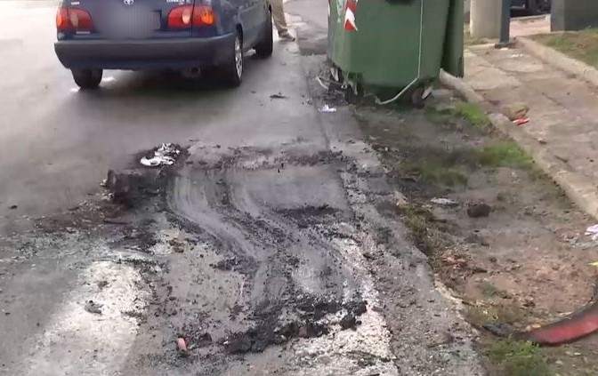 Μυστήριο με τον απανθρακωμένο άνδρα στο Μενίδι: Βρέθηκαν υπολείμματα από εύφλεκτο υγρό στο αυτοκίνητο – Τι εξετάζει η ΕΛ.ΑΣ.