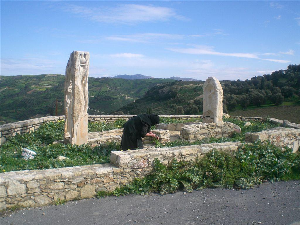 Ηράκλειο: Ο γλύπτης που δημιουργεί έργα διαμαρτυρίας για την επιστροφή των γλυπτών του Παρθενώνα