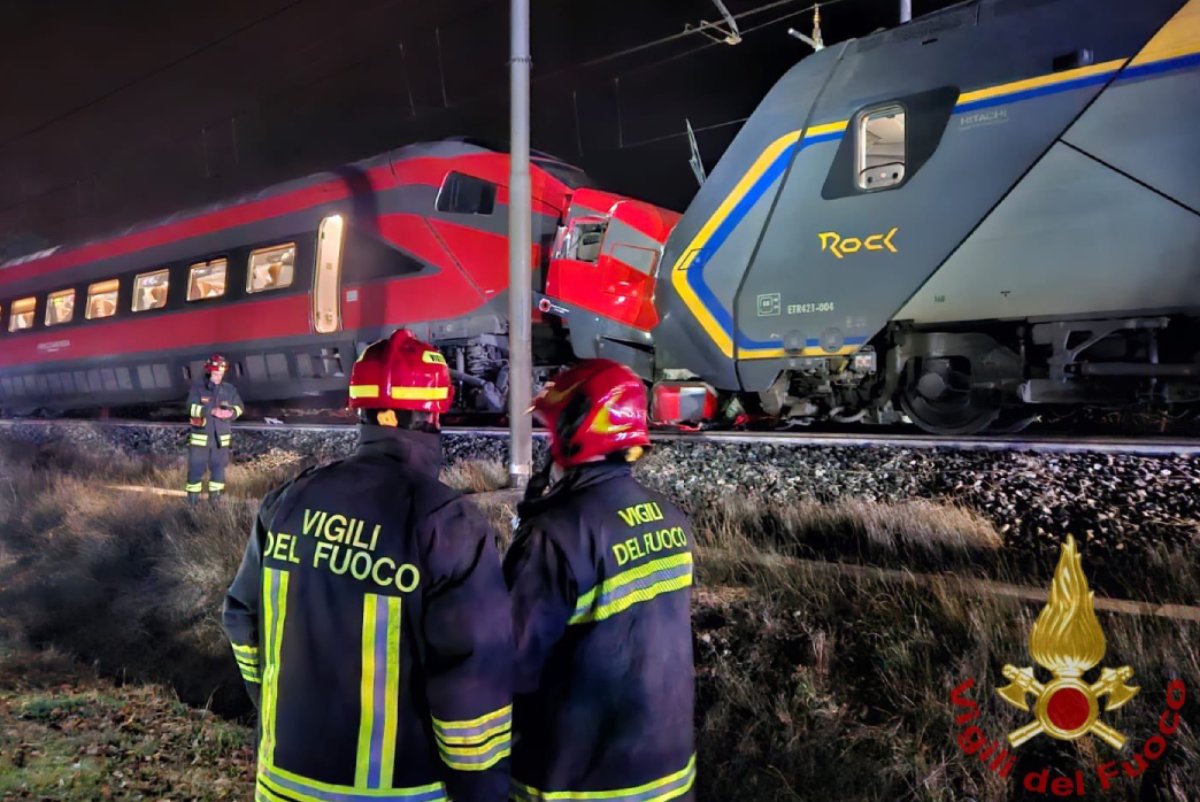 Ιταλία: Τουλάχιστον 17 τραυματίες έπειτα από σύγκρουση δύο αμαξοστοιχιών