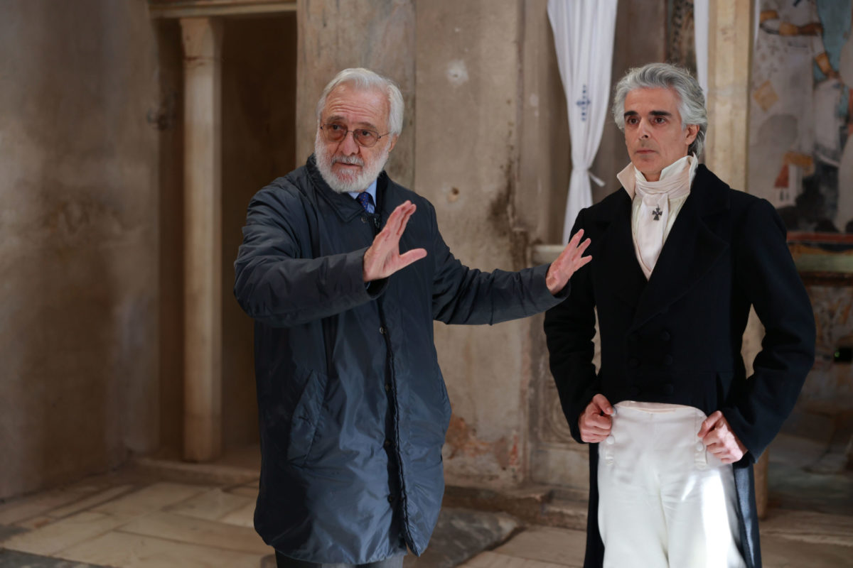 «Καποδίστριας»: Ξεκίνησαν τα γυρίσματα της πολυαναμενόμενης ταινίας του Γιάννη Σμαραγδή