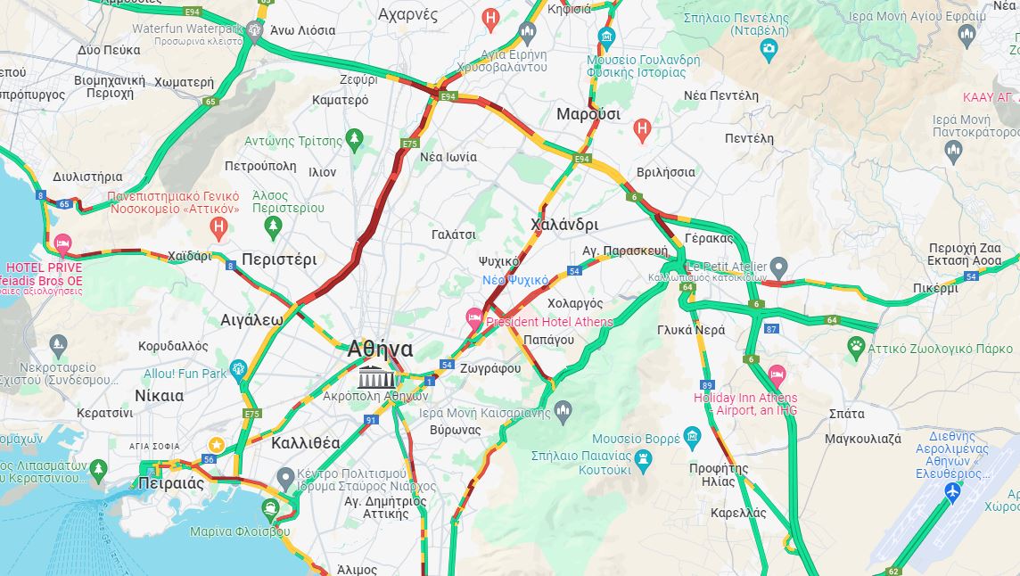 Κίνηση: «Έμφραγμα» στον Κηφισό, καθυστερήσεις στην Αττική Οδό – Δείτε LIVE πού υπάρχουν προβλήματα