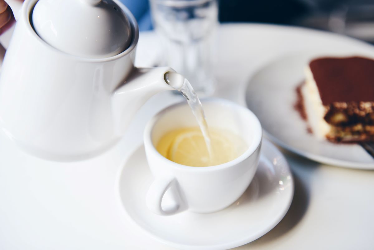 λευκό τσάι βοηθάει στην απώλεια κιλών