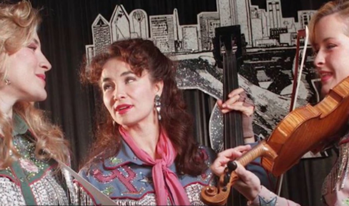 Τέξας: Σκοτώθηκε σε τροχαίο η Λόρα Λιντς, ιδρυτικό μέλος του συγκροτήματος κάντρι Dixie Chicks