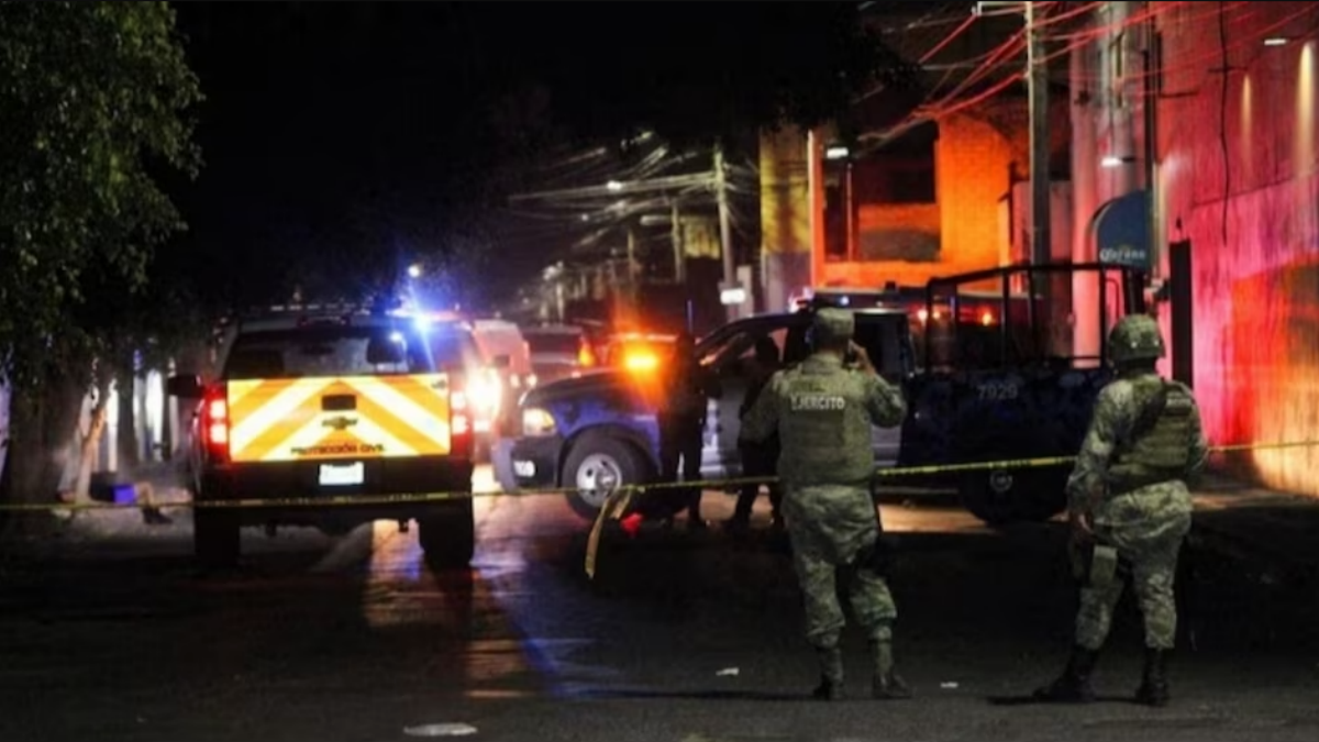 Μεξικό: Έξι νεκροί και 26 τραυματίες έπειτα από επίθεση ενόπλων σε πάρτι γενεθλίων – Έφηβοι και παιδιά ανάμεσά τους