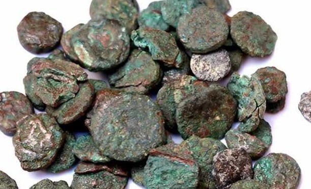 8.500 αρχαία νομίσματα «Nummi Minimi» ανακαλύφθηκαν σε βυζαντινή πόλη – Πώς ανατρέπουν όσα γνωρίζαμε