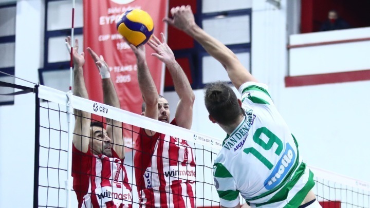 Βόλεϊ: Στον Παναθηναϊκό το ντέρμπι που διακόπηκε – Τρεις αγωνιστικές κεκλεισμένων στον Ολυμπιακό