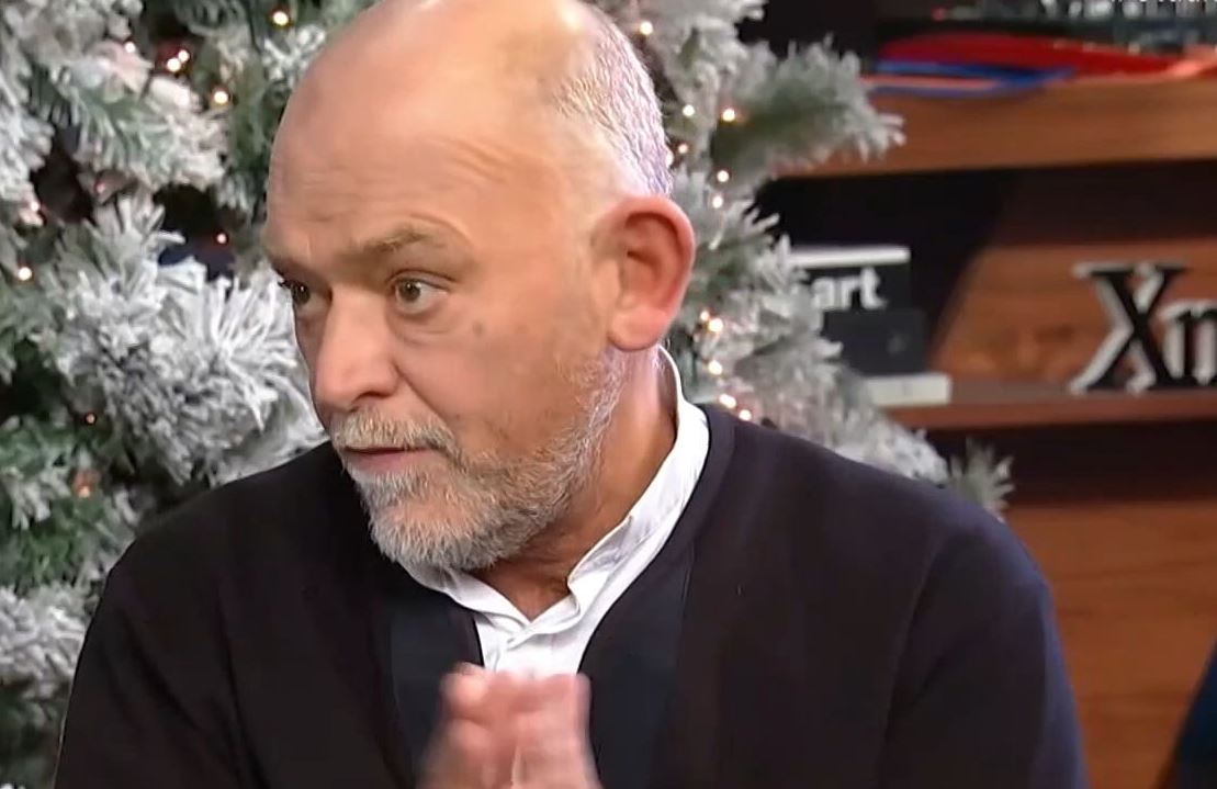 Στέλιος Παρλιάρος