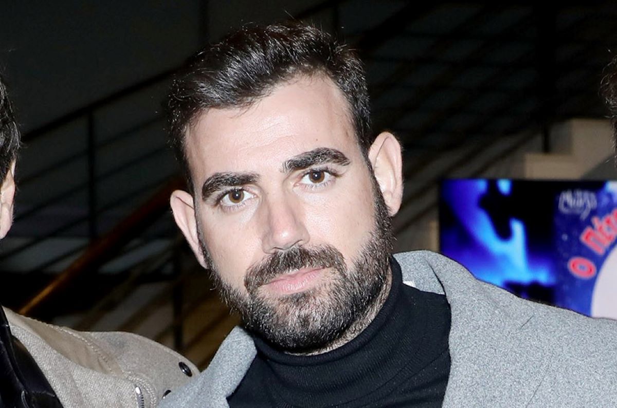 Νίκος Πολυδερόπουλος