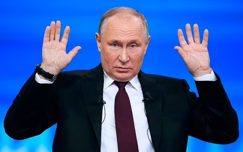 Ρωσία: Η Βρετανία είχε προετοιμαστεί για πιθανή επίθεση με πυρηνικά στην Ουκρανία – Τι αποκαλύπτει η αυτοβιογραφία της Λιζ Τρας