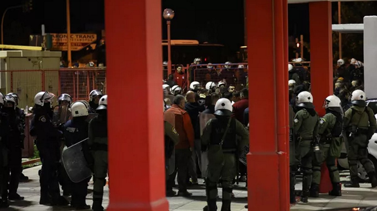 Δολοφονία Λυγγερίδη: Επεισοδιακή η σύλληψη ενός 22χρονου – Χτύπησε αστυνομικό στο κεφάλι με γκλοπ