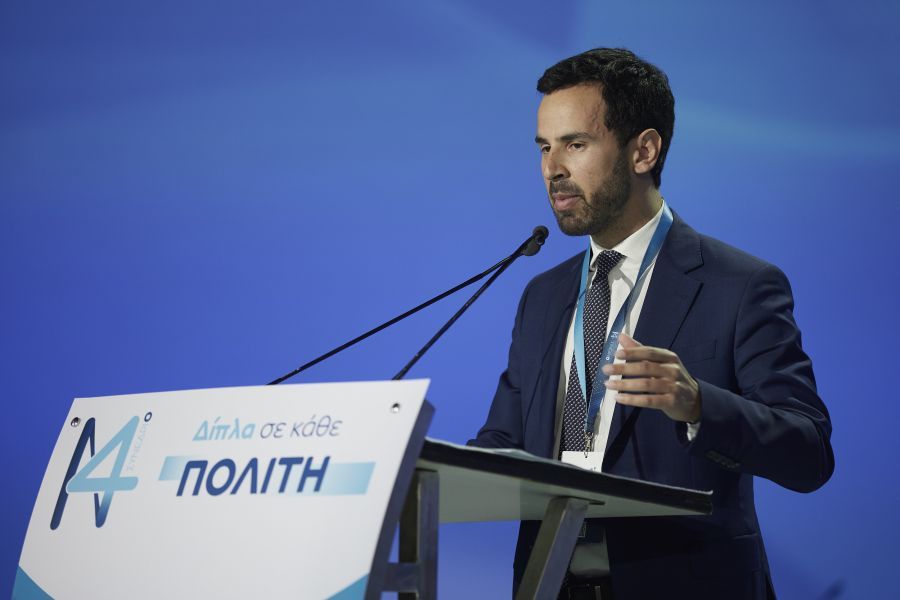 Ρωμανός: Προκλητική αφωνία Κασσελάκη μετά την κυνική παραδοχή Αρβανίτη