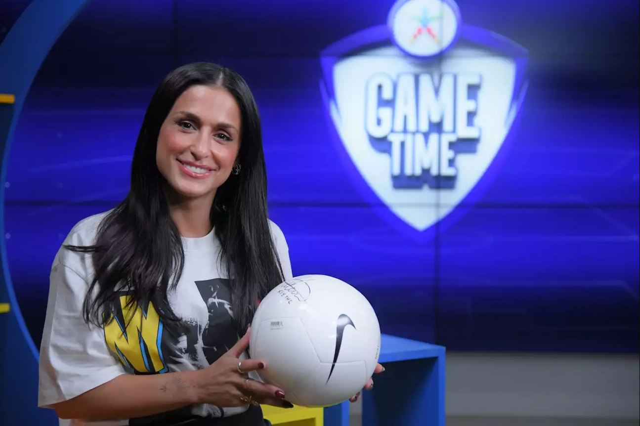 H Χριστίνα Σάλτη στο GAME TIME για τον Ματίας Αλμέιδα και την «Παράλληλη Αγάπη» στο OPAP ARENA