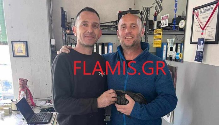 Πάτρα: Bρήκε τσαντάκι με 7.000 ευρώ και τα παρέδωσε στον κάτοχό του – Δείτε ΦΩΤΟ