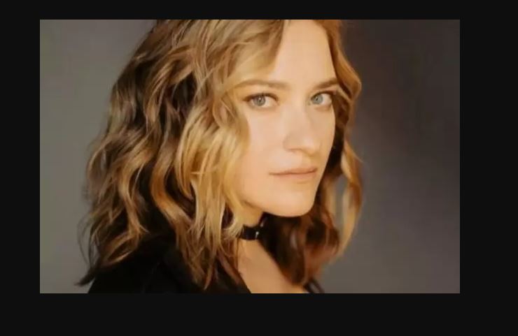 Άννα Τσαρέβα: Νεκρή αρχισυντάκτρια της αγαπημένης εφημερίδας του Πούτιν