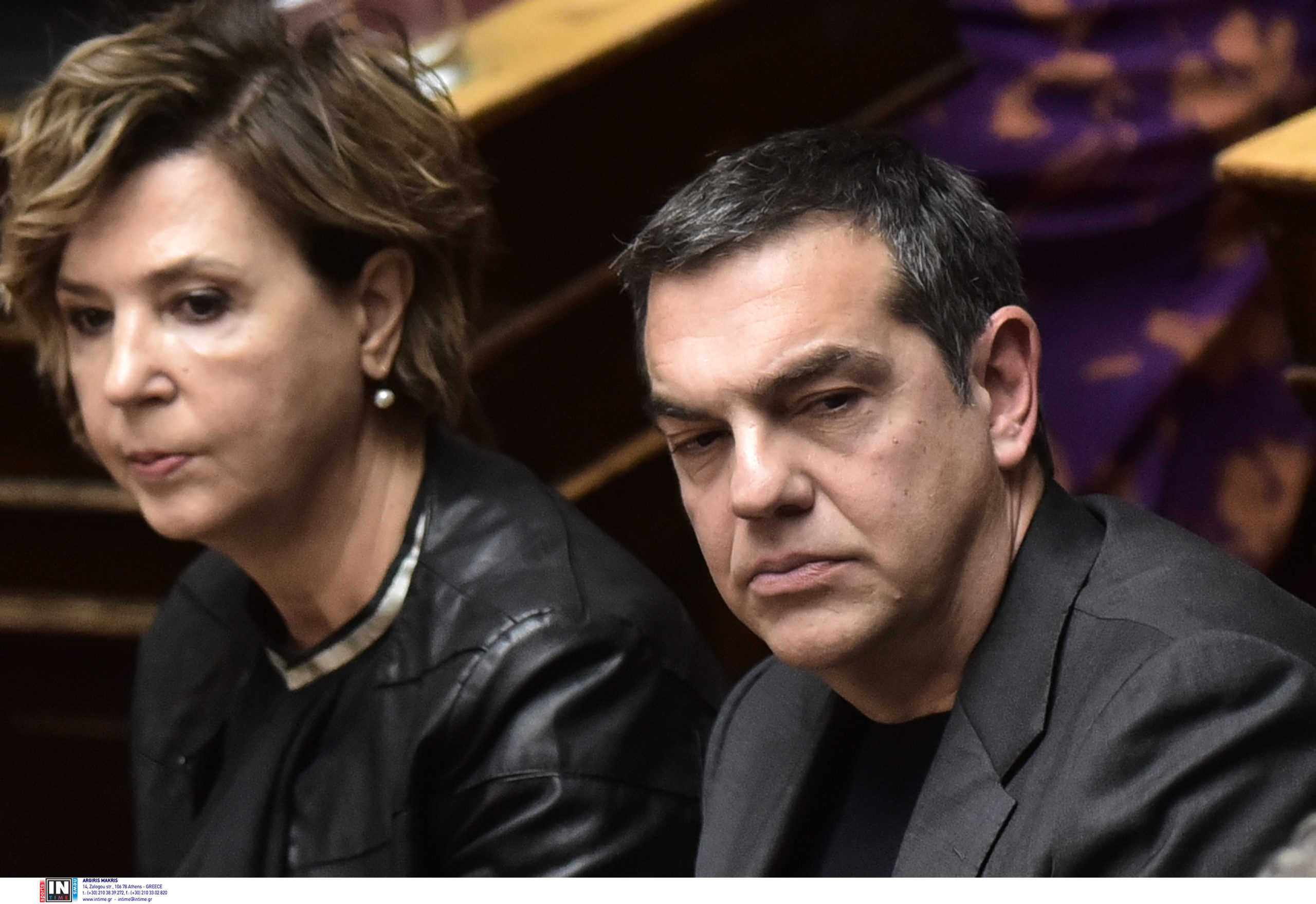 Βουλή: Στη συζήτηση για τον προϋπολογισμό ο Αλέξης Τσίπρας – Τα χαμόγελα με Τσακαλώτο – ΦΩΤΟ