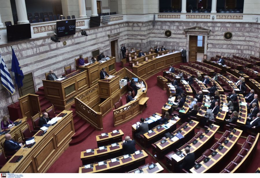 Εξεταστική Επιτροπή για Τέμπη – Κύκλοι της πλειοψηφίας: Μεγάλες ευθύνες της ΡΑΣ αποκαλύπτει η κατάθεση Τσιαπαρίκου