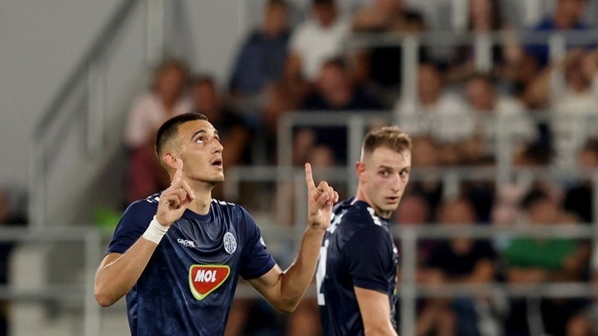 Mozzart Sport: Η Μπάτσκα Τόπολα απαιτεί την είσοδο στους φιλάθλους της, αλλιώς δεν θα αγωνιστεί με τον Ολυμπιακό