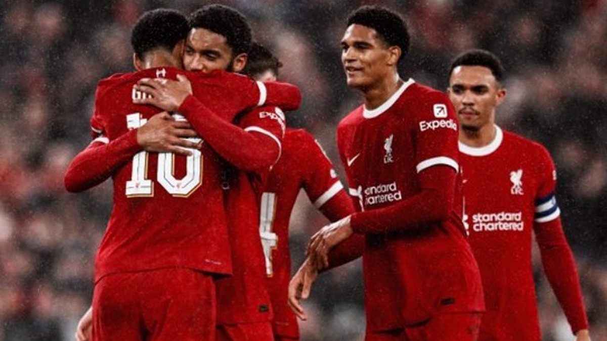 Λιγκ Καπ Αγγλίας: Η Λίβερπουλ διέλυσε με 5-1 τη Γουέστ Χαμ και προκρίθηκε στους «4»