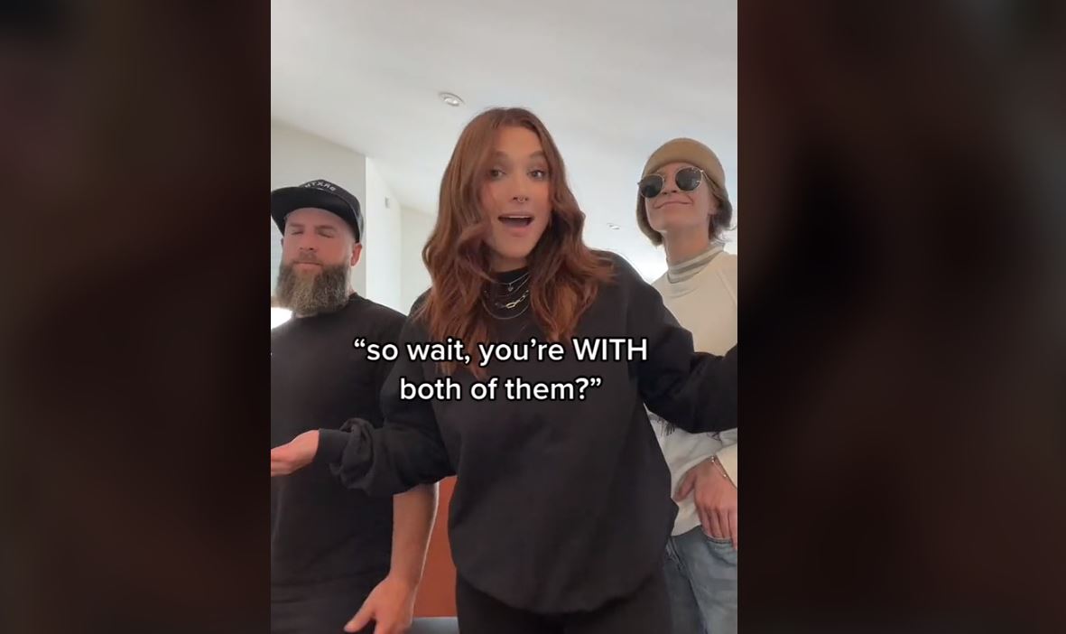 «Ο σύζυγός μου και εγώ είμαστε σε ανοιχτό γάμο» – Πώς ανακοίνωσε το ζευγάρι στα παιδιά του ότι η μαμά έχει κοπέλα