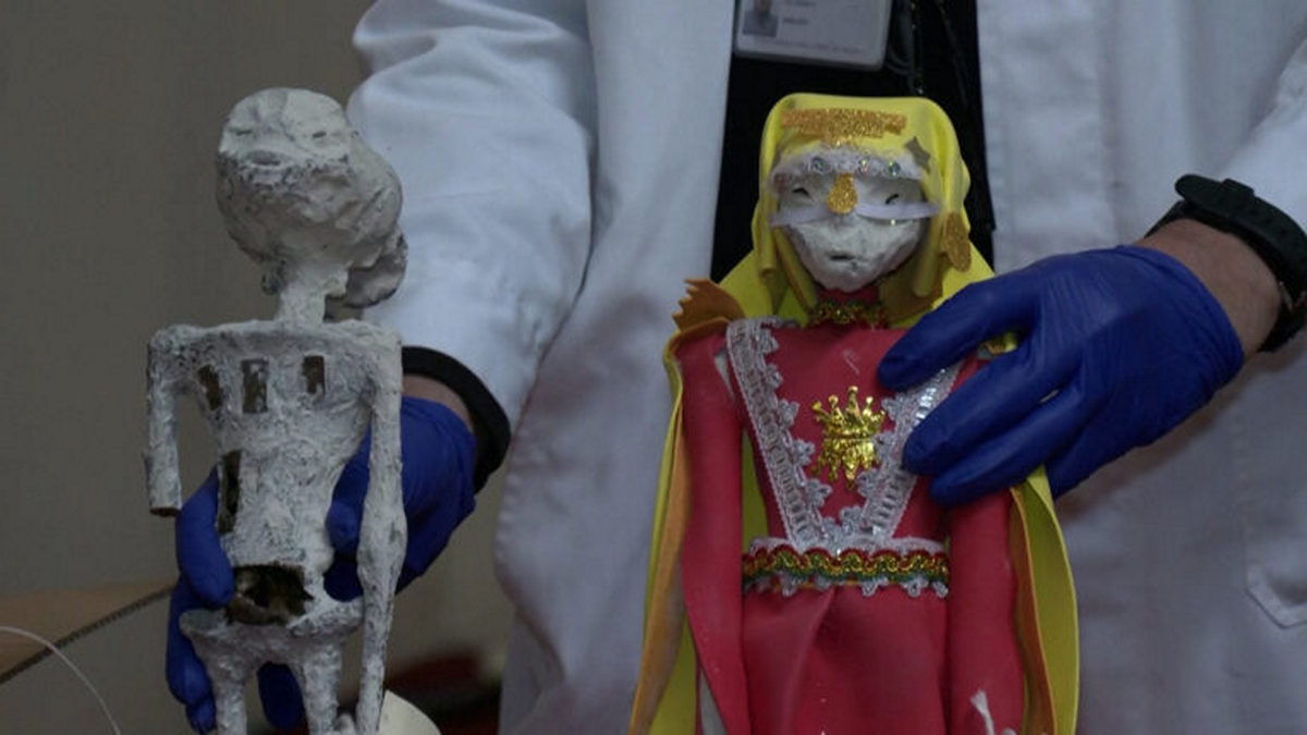 Επιστήμονες του Περού επιβεβαίωσαν ότι οι «εξωγήινες μούμιες» είναι κούκλες φτιαγμένες από οστά ζώων – ΒΙΝΤΕΟ