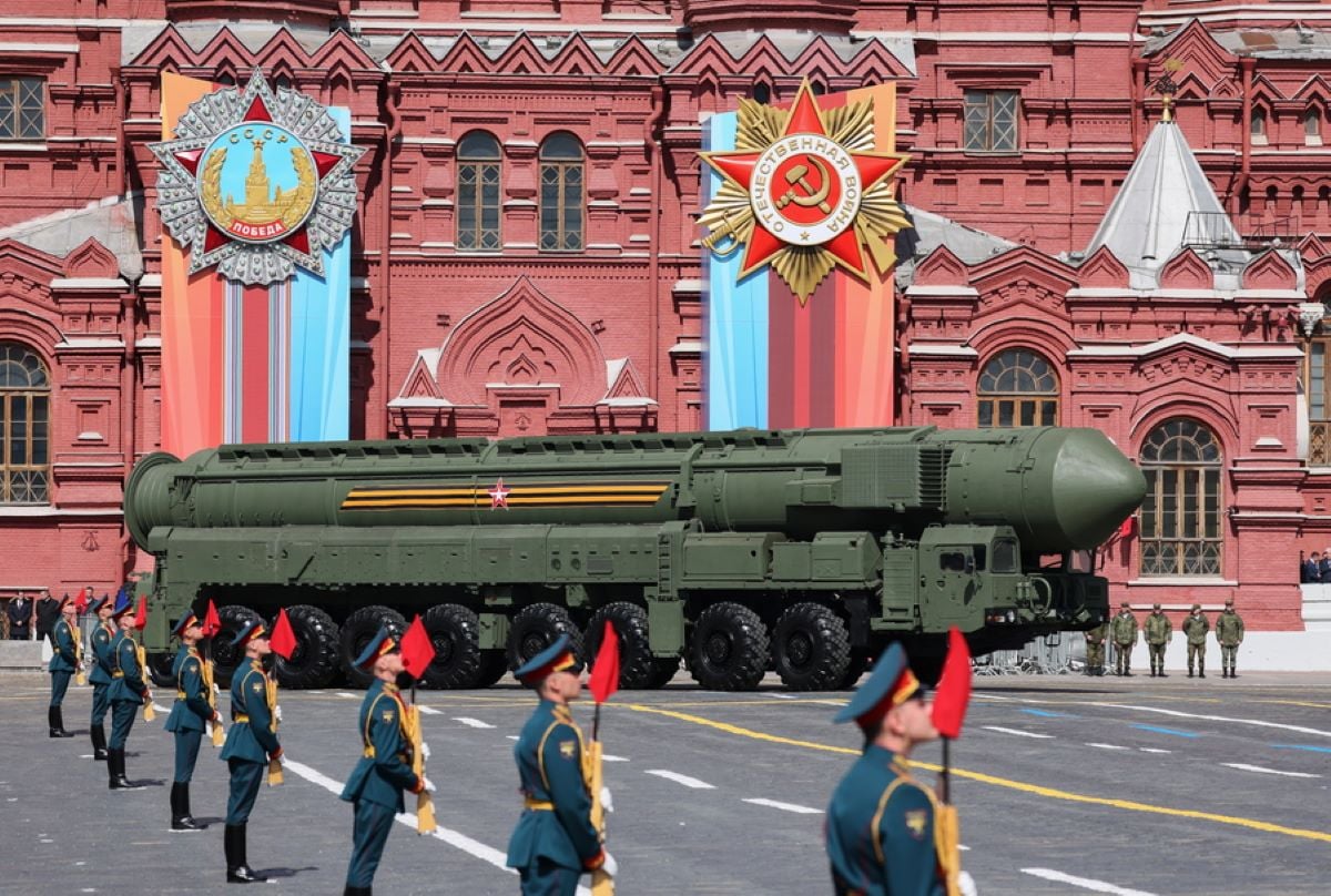Από την στρατιωτική παρέλαση την Ημέρα της Νίκης στην Κόκκινη Πλατεία της Μόσχας το 2023.