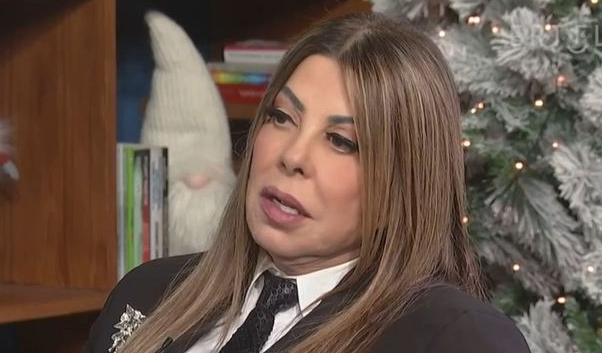 Η συγκλονιστική εξομολόγηση της Άντζελας Δημητρίου για τον γιο της: «Με θεωρούσε ξαδέλφη του, απελευθερώθηκα όταν του είπα την αλήθεια»