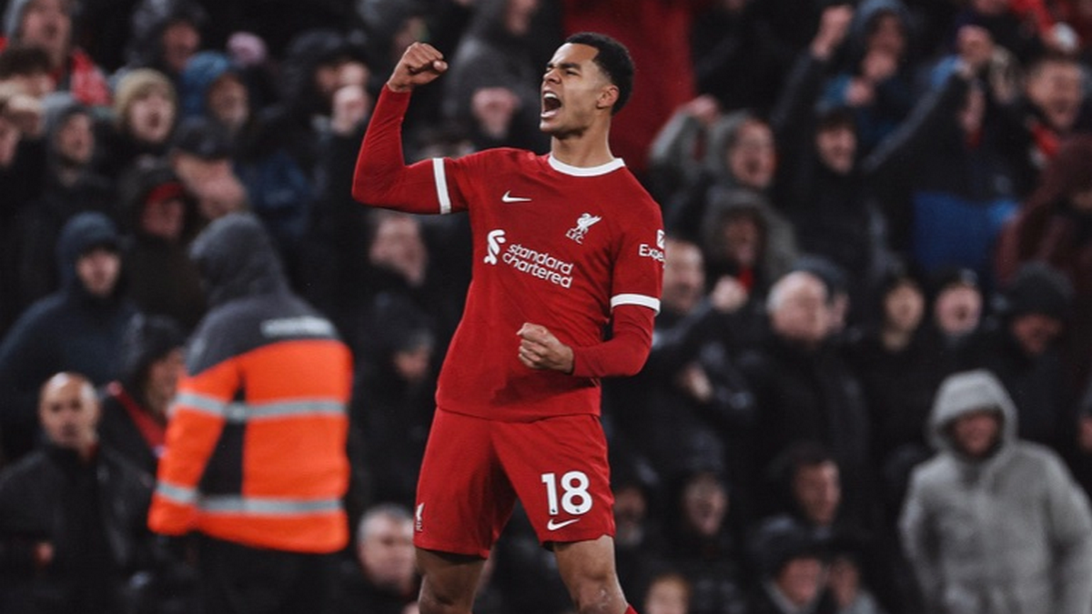 Premier League: Πρωτοχρονιάτικη τεσσάρα η Λίβερπουλ