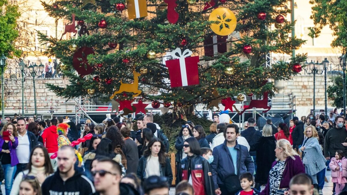 Καιρός: Ποδαρικό με βροχές, νεφώσεις και υψηλές θερμοκρασίες – Αναλυτική πρόγνωση ανά περιοχή