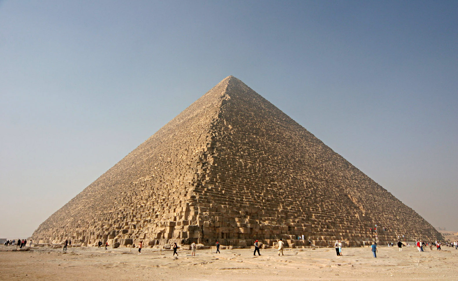 Μικροσκοπικό ρομπότ αποκάλυψε νέα μυστικά στην μεγαλύτερη πυραμίδα της Αιγύπτου – Μοναδικά πλάνα
