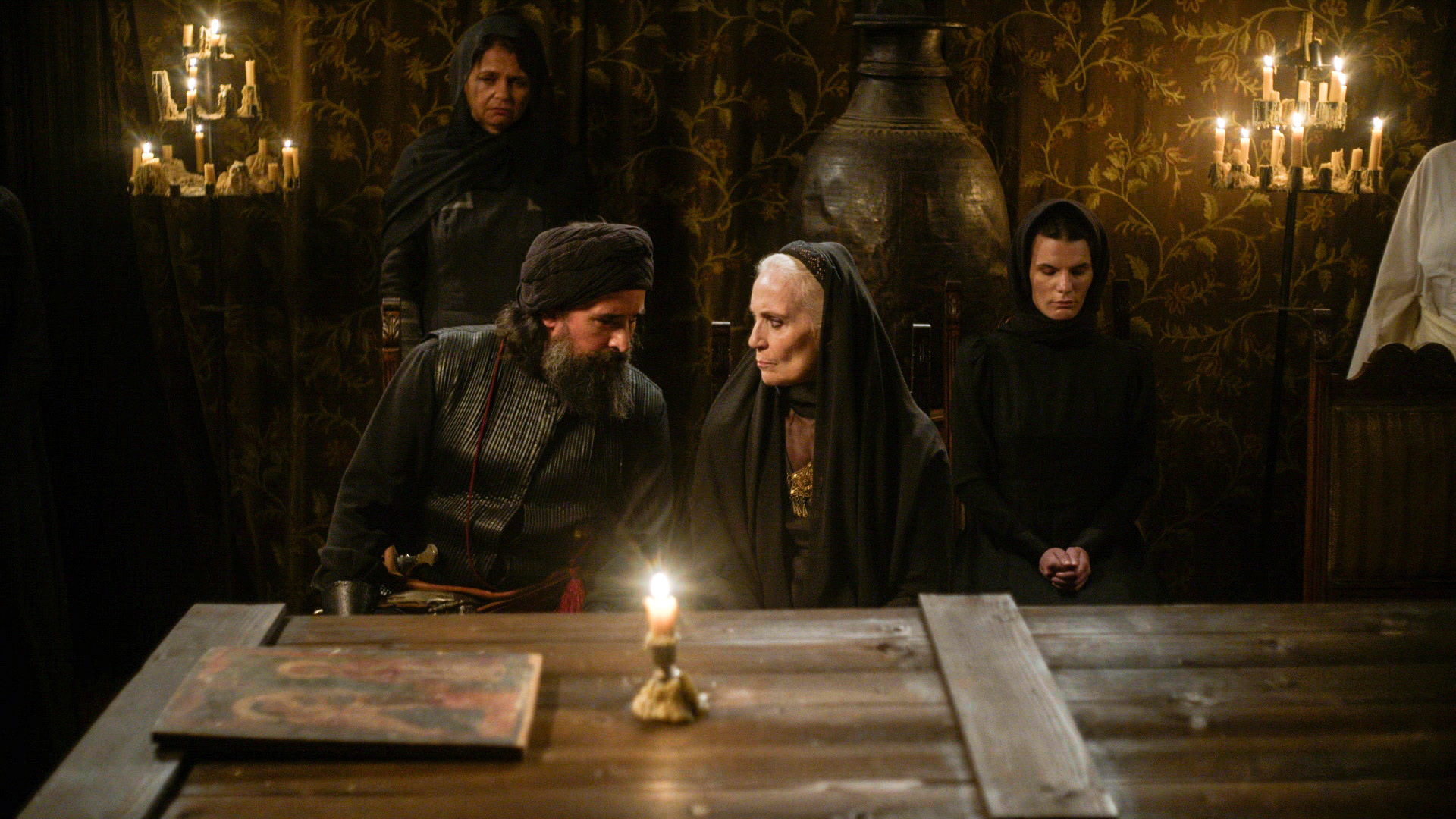 Η Μάγισσα: Ο Τζανής αποκαλύπτει στη Μεταξία το επικίνδυνο σχέδιό του για τη Θεοφανώ