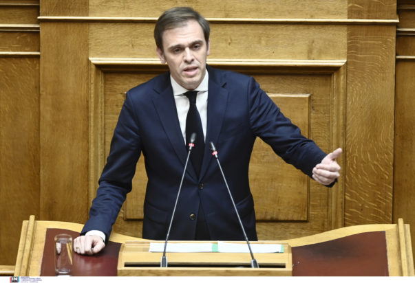 Δημήτρης Μάντζος