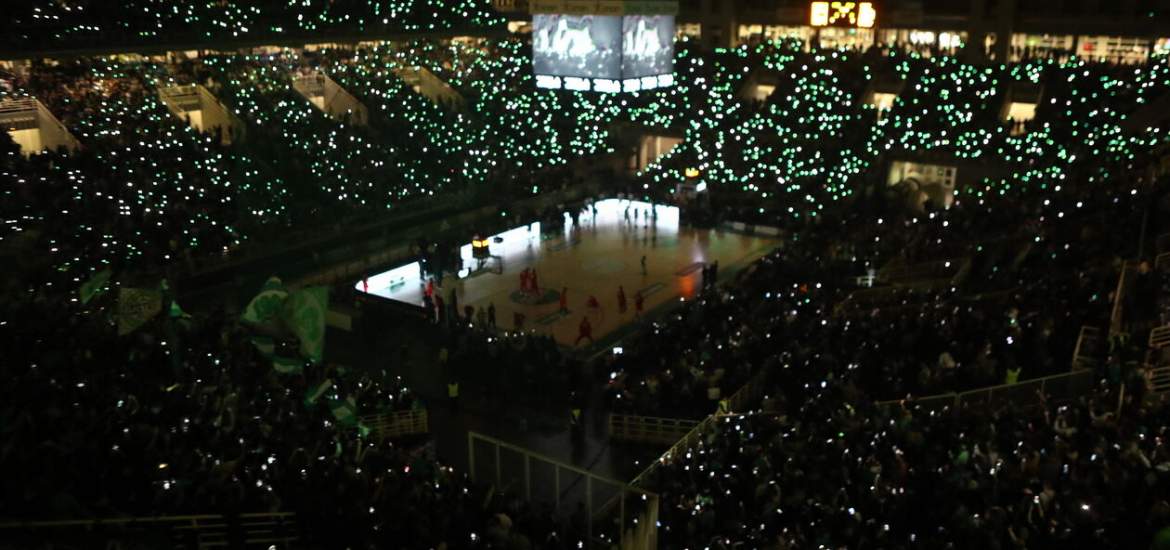 Πένθος στον Παναθηναϊκό: Πέθανε 46χρονος φίλαθλος κατά τη διάρκεια του ντέρμπι με τον Ολυμπιακό